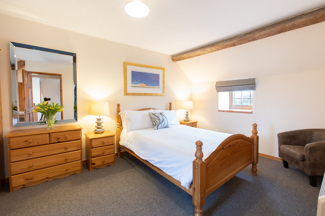 short stay cottages wales